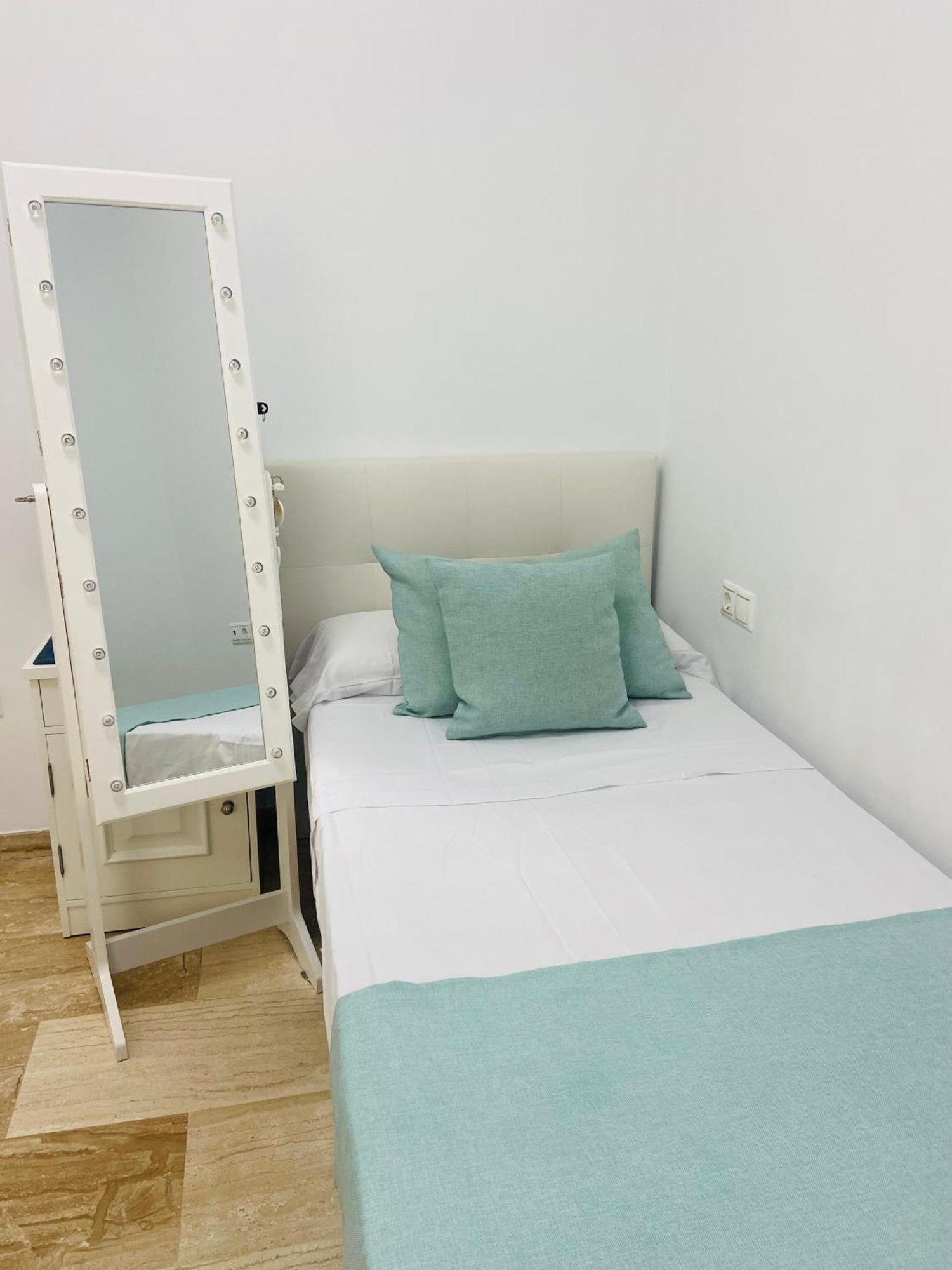 Casa Mina Cadiz Apartment Bagian luar foto